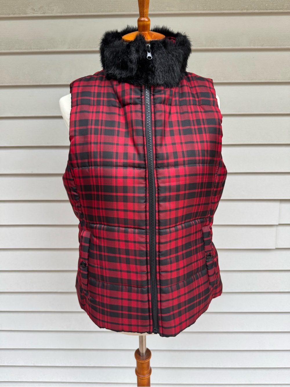 Chaps Plaid Vest faux fur collar